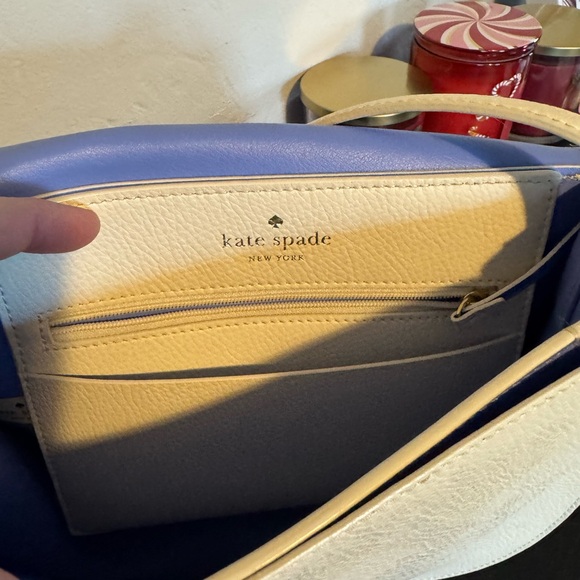 Like new Kate Spade Vanderbilt Place
Tegan Bow Crossbody - Picture 13 of 15